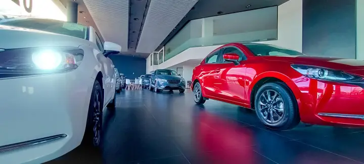 AutoHub Pre-Owned website
