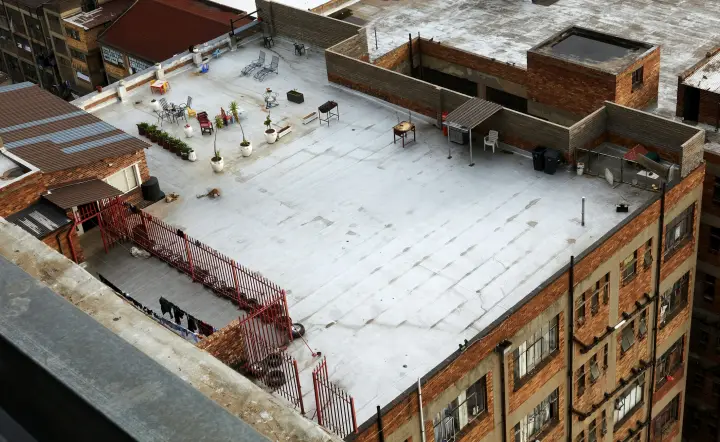 FlatWorks Commercial Roofing website design